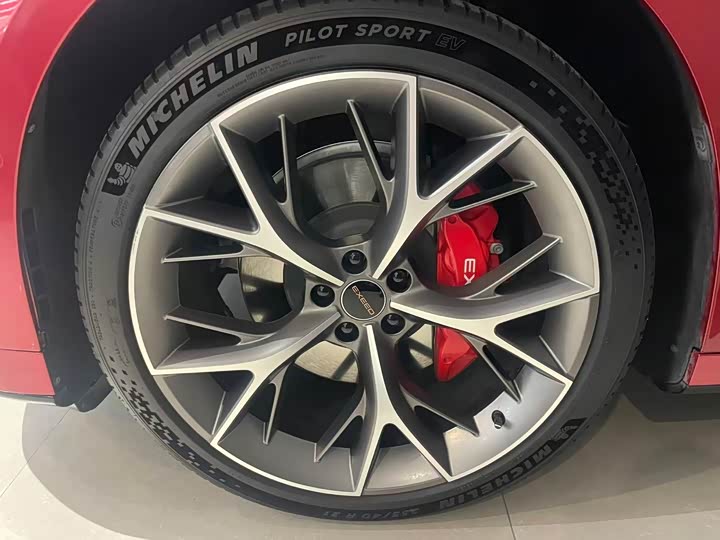 Фото 6 - Exeed Sterra ES