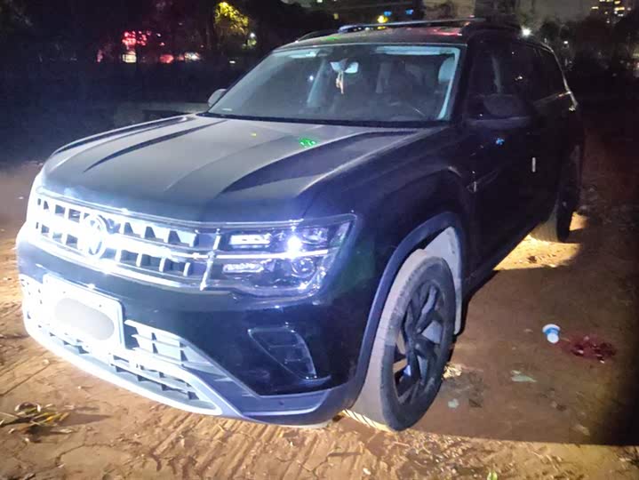 Фото 1 - Volkswagen Teramont Pro