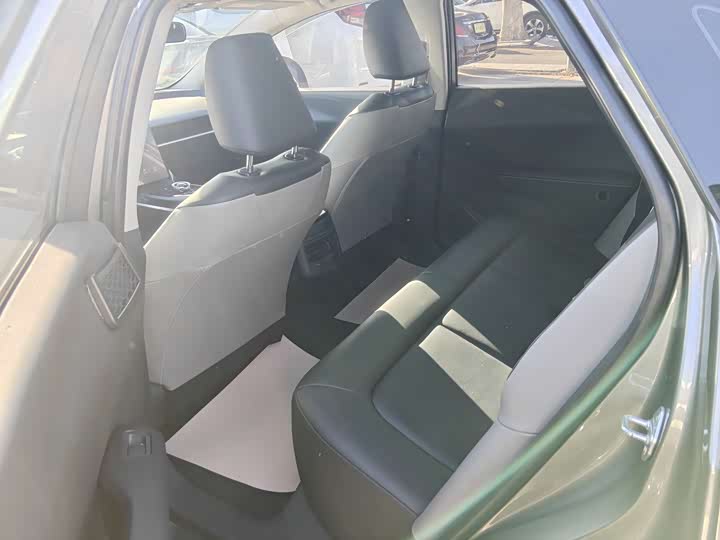 Фото 4 - Toyota bZ3