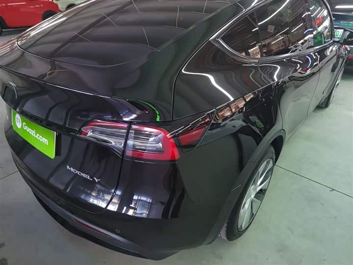 Фото 7 - Tesla Model Y