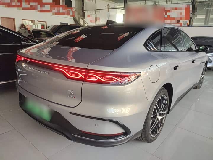 Фото 7 - BYD Han