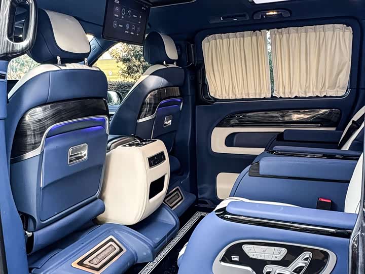 Фото 8 - Mercedes-Benz Vito