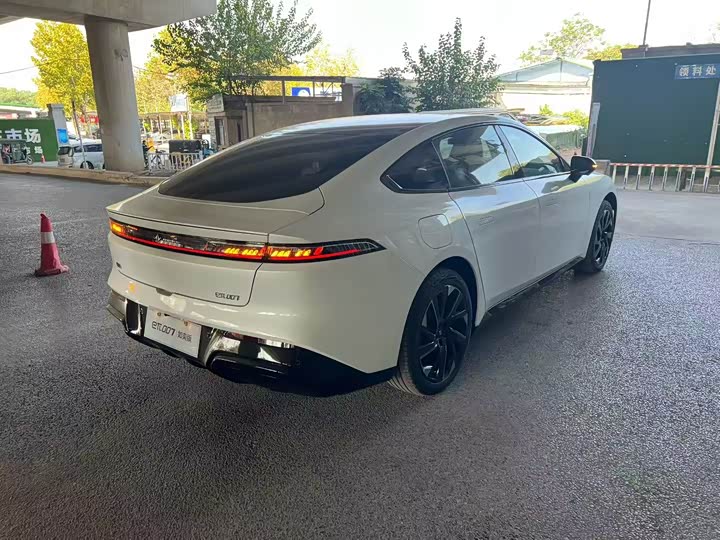 Фото 7 - Dongfeng Yipai eπ 007