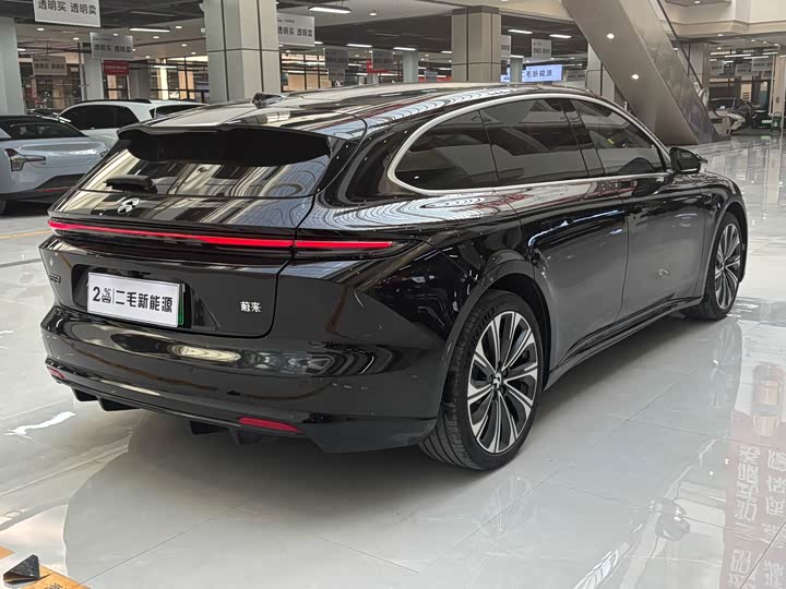 Фото 4 - Nio ET5T