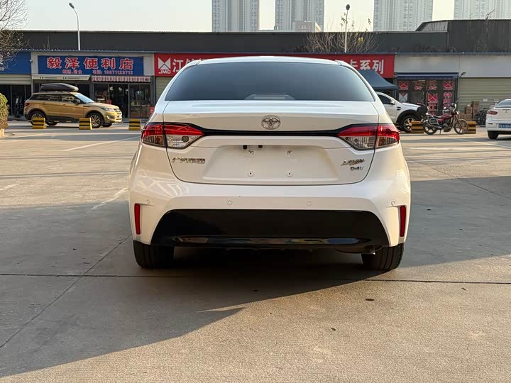 Фото 8 - Toyota Levin