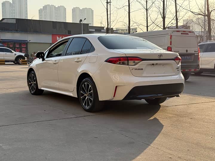 Фото 9 - Toyota Levin