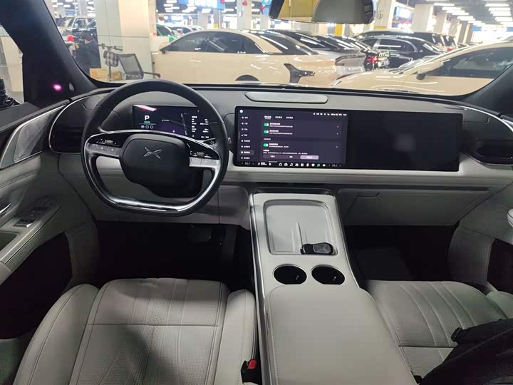 Фото 9 - XPeng G9