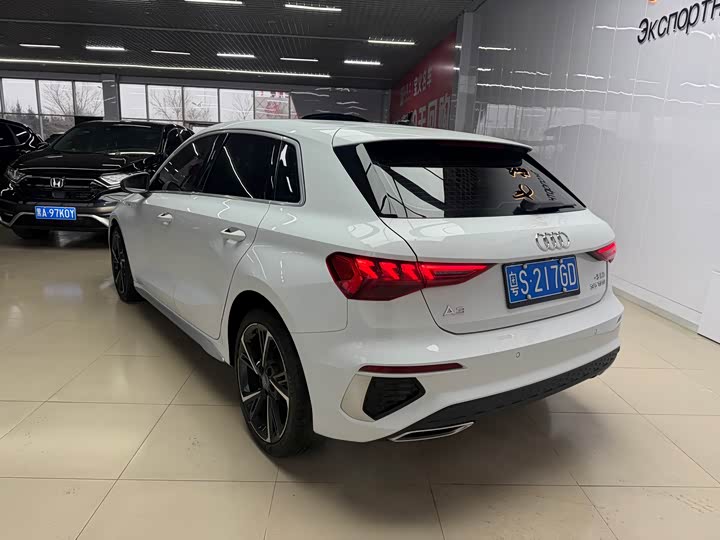 Фото 9 - Audi A3