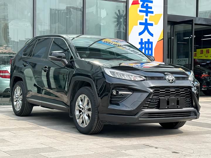 Фото 3 - Toyota Wildlander