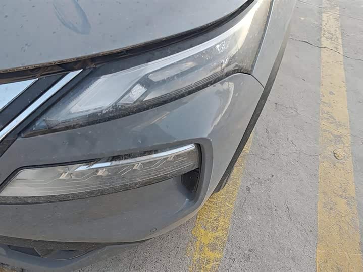 Фото 5 - Nissan X-Trail