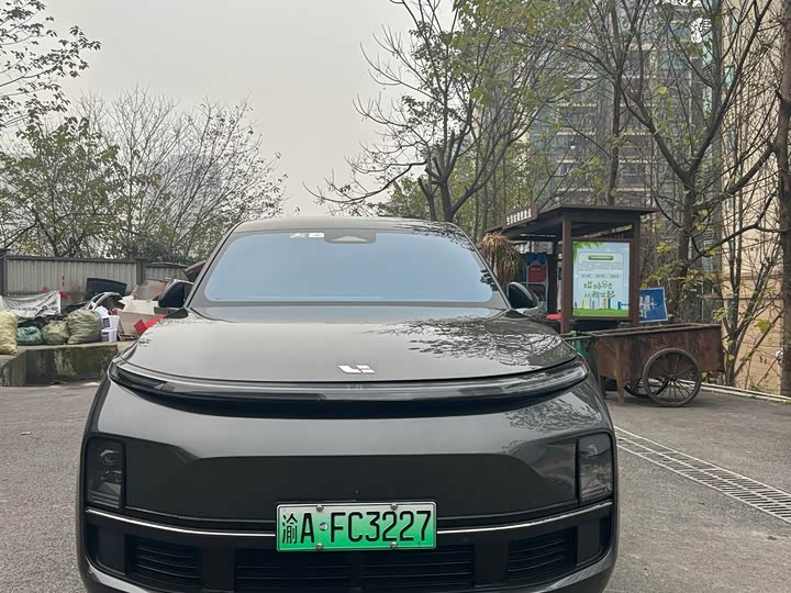 Фото 2 - LiXiang L8