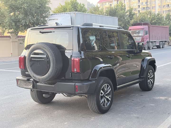 Фото 5 - Tank 300