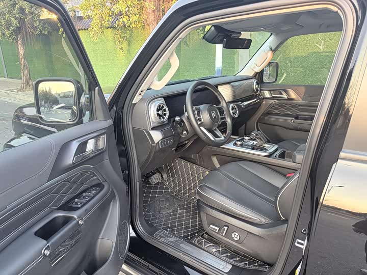 Фото 8 - Tank 300