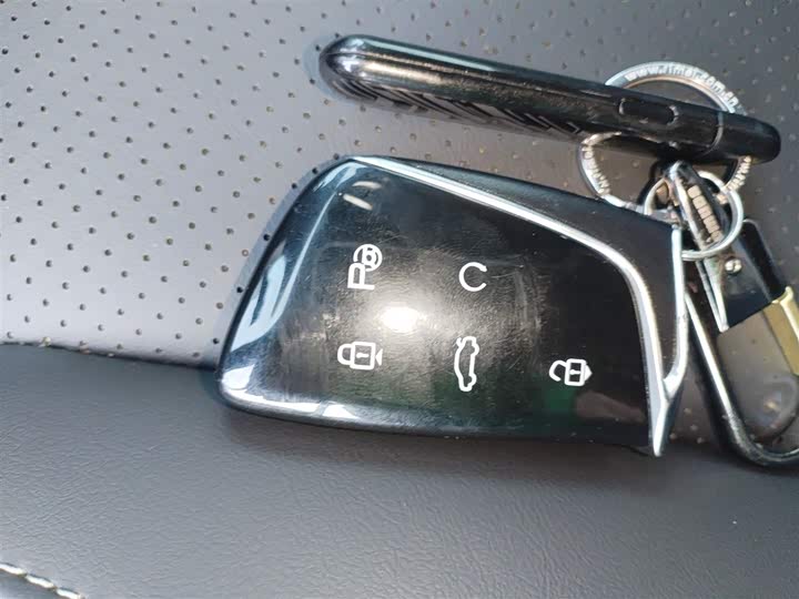 Фото 9 - Dongfeng Aeolus L7