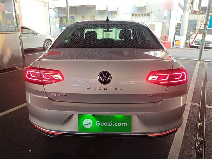 Фото 6 - Volkswagen Magotan