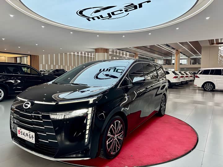 Фото 1 - GAC Trumpchi E8