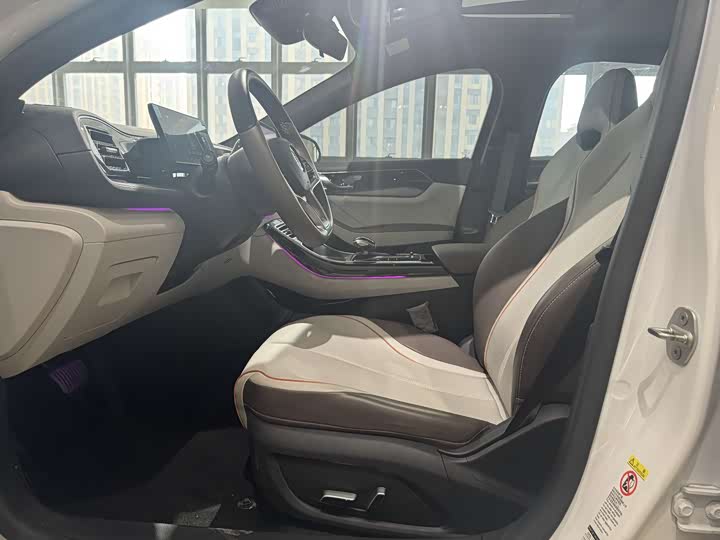 Фото 9 - BYD Qin Plus