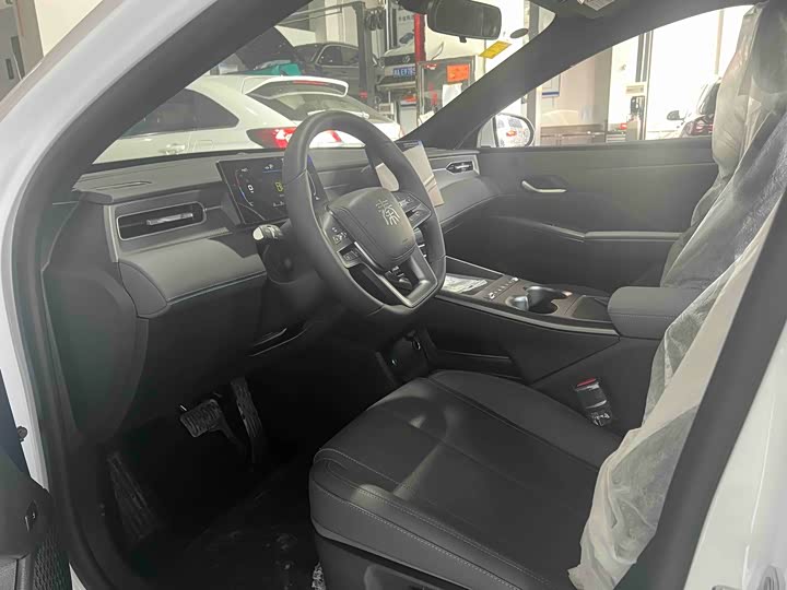 Фото 4 - BYD Qin Plus