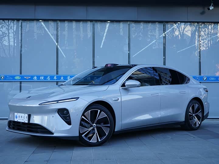 Фото 1 - Nio ET7