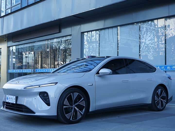 Фото 2 - Nio ET7