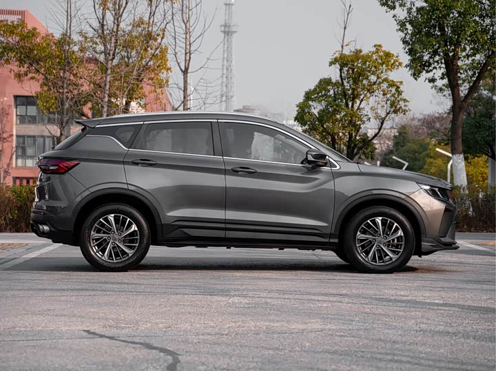 Фото 7 - Geely Coolray