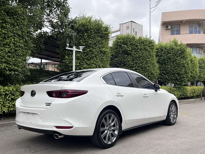 Фото 6 - Mazda 3 (Axela)