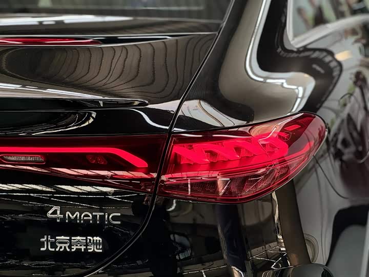 Фото 5 - Mercedes-Benz EQE