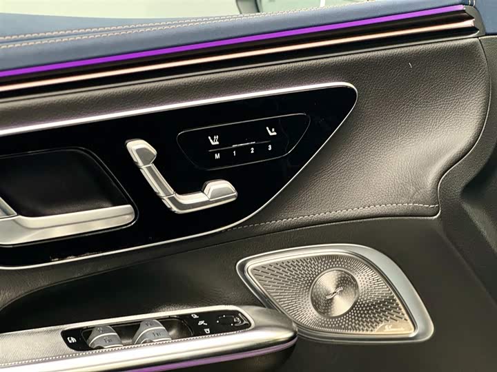 Фото 8 - Mercedes-Benz EQE