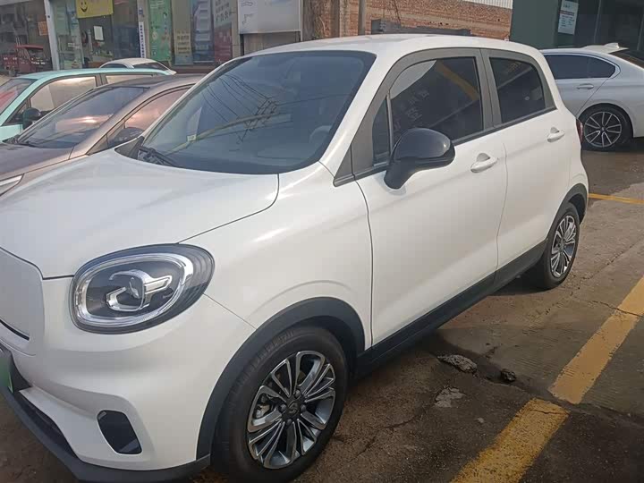 Фото 1 - Leapmotor T03