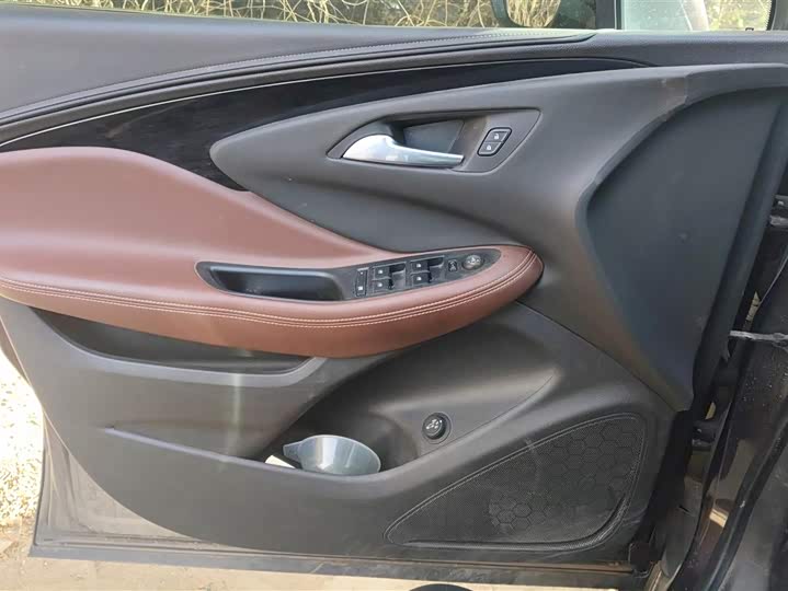 Фото 7 - Buick Envision Plus