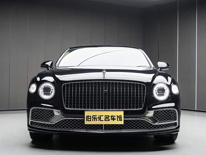 Фото 3 - Bentley Flying Spur