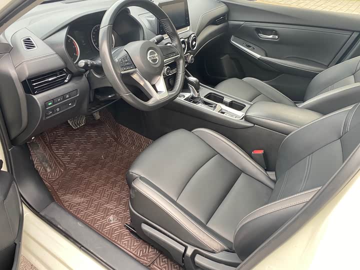 Фото 4 - Nissan Sylphy