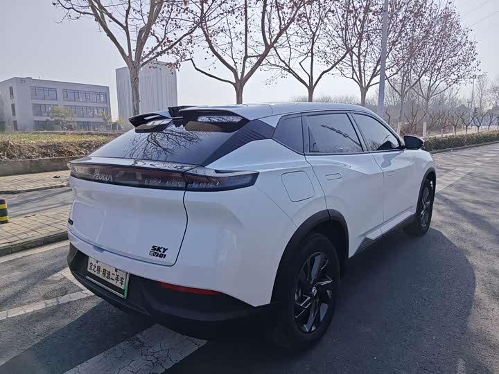 Фото 6 - Dongfeng Aeolus Sky EV01