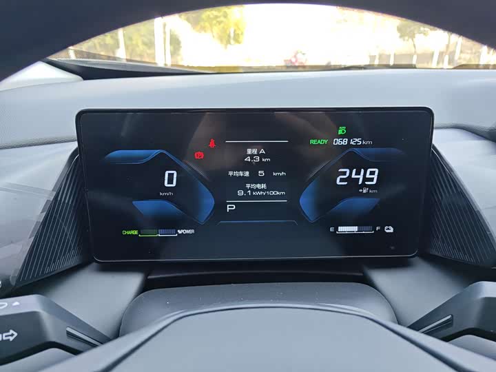 Фото 9 - Dongfeng Aeolus Sky EV01