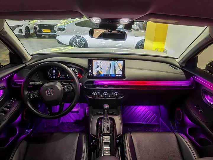 Фото 4 - Honda HR-V