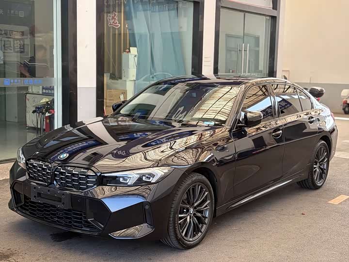 Фото 1 - BMW 3 Series