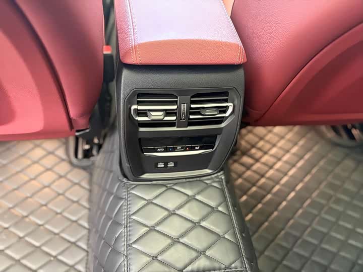 Фото 8 - BMW 3 Series