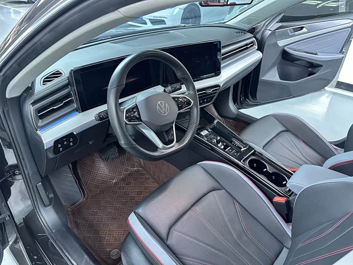 Фото 5 - Volkswagen Lamando L