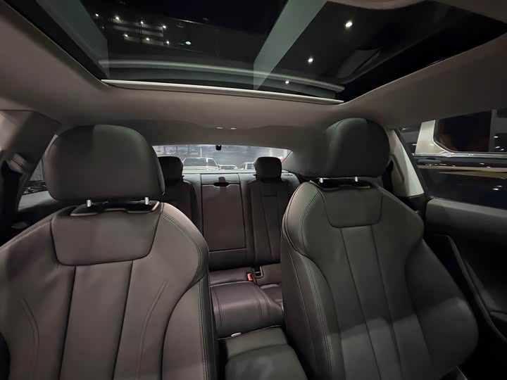 Фото 7 - Audi A5