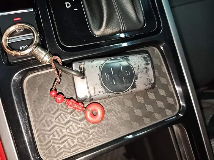 Фото 9 - Chery Tiggo 5x