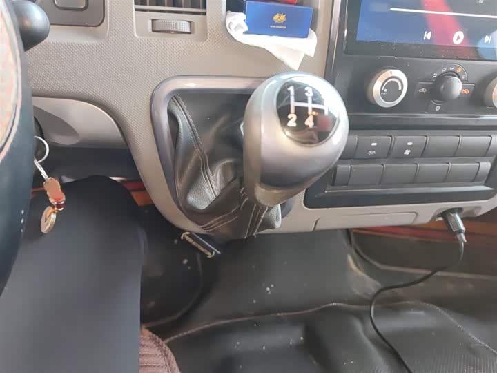 Фото 7 - Foton G9