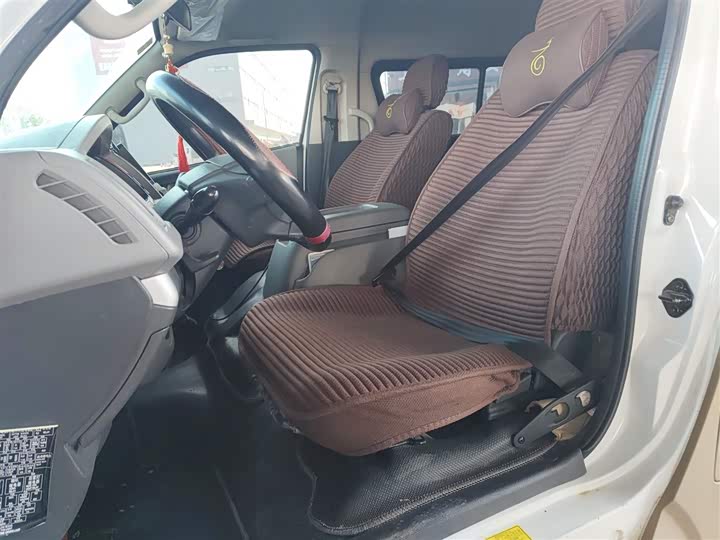 Фото 8 - Foton G9