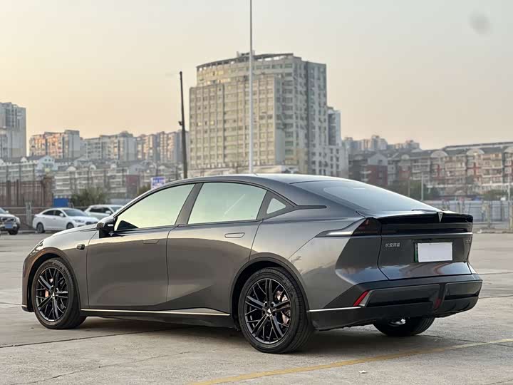 Фото 5 - Changan Deepal SL03