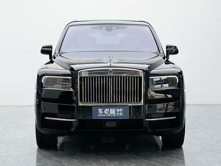 Фото 2 - Rolls-Royce Cullinan