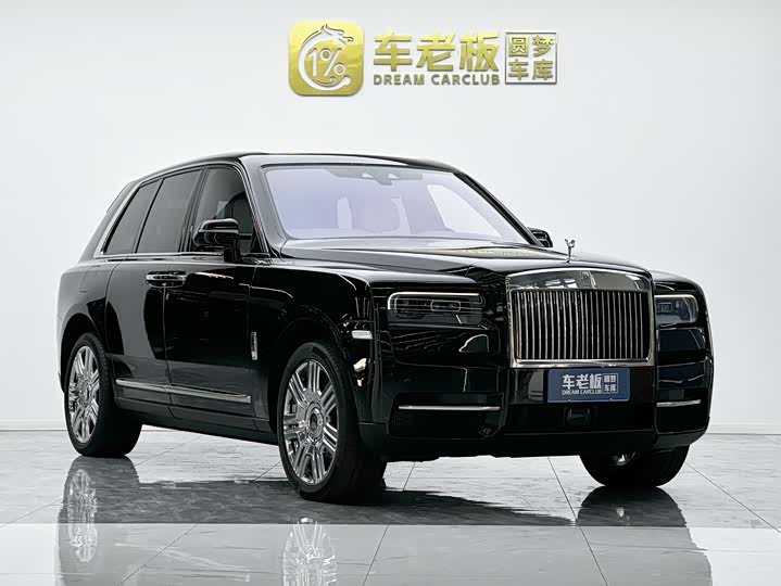 Фото 3 - Rolls-Royce Cullinan