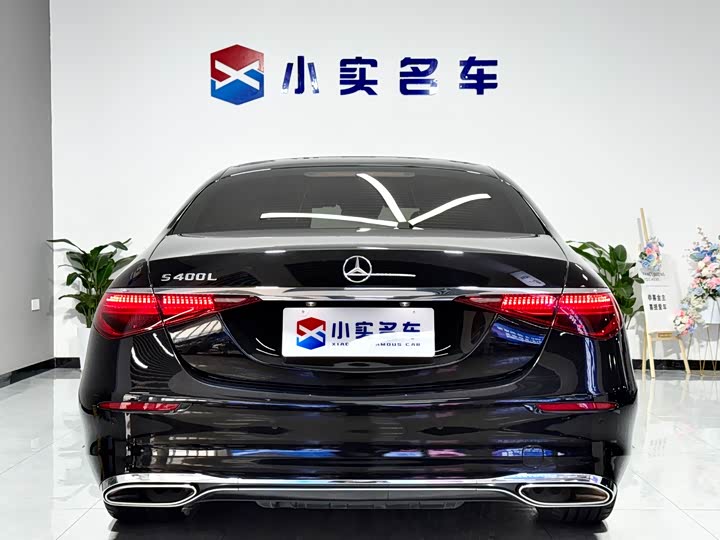 Фото 8 - Mercedes-Benz S-Class