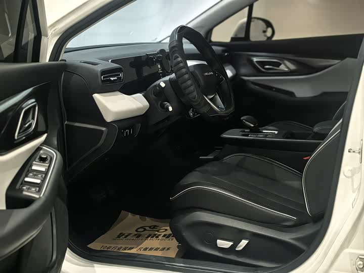 Фото 6 - Beijing EU5 Plus