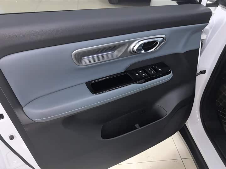 Фото 7 - GAC Aion Y