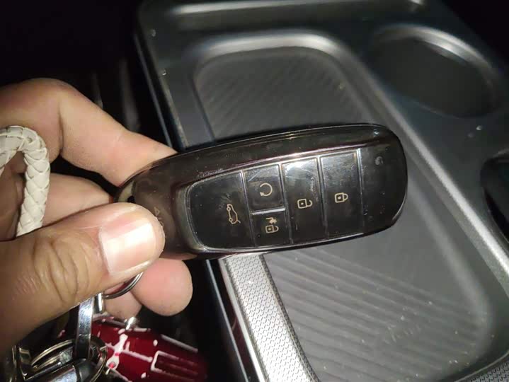 Фото 9 - GAC Aion Y