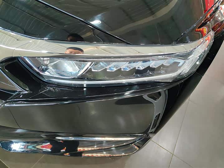 Фото 5 - Honda Accord